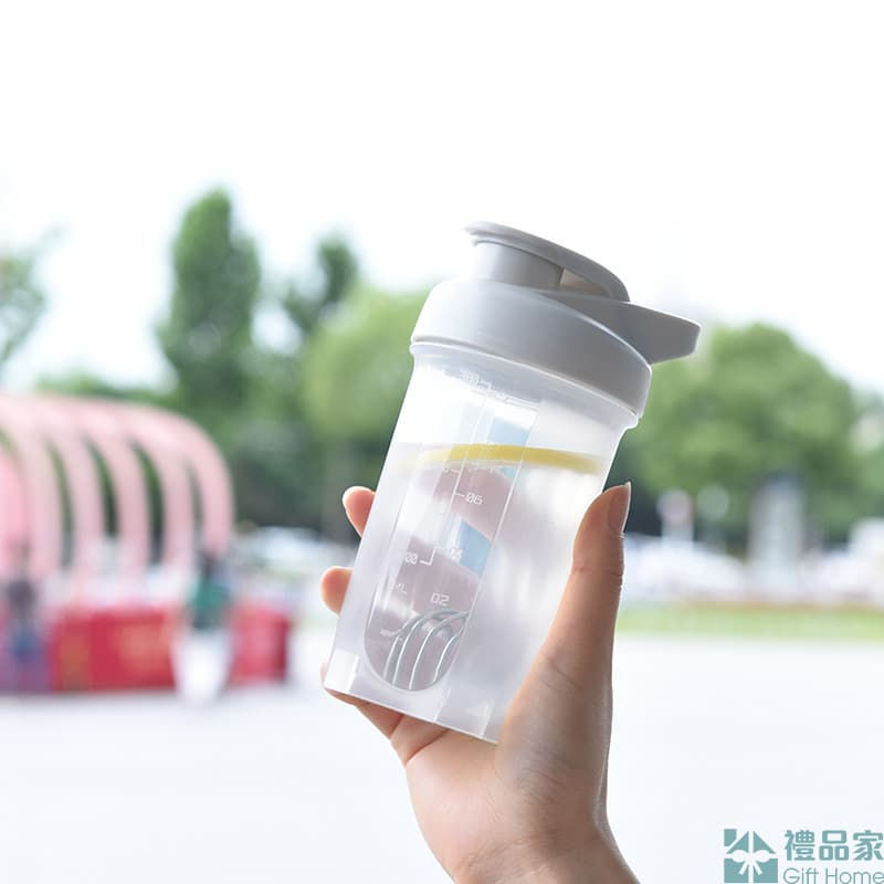 Thumbnail: 運動健身蛋白搖搖杯
