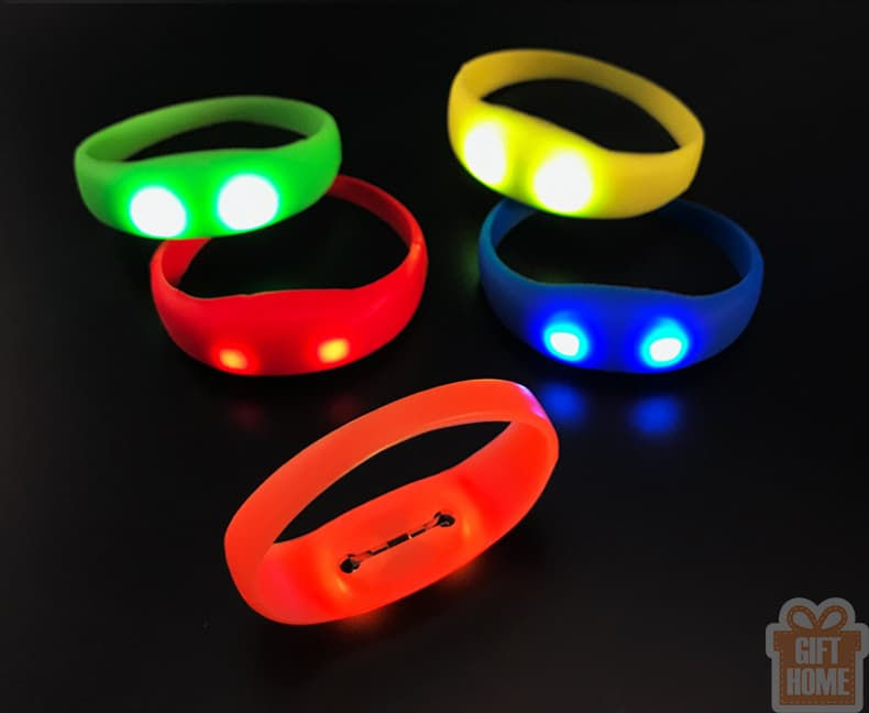 Thumbnail: Silicone luminous bracelet
