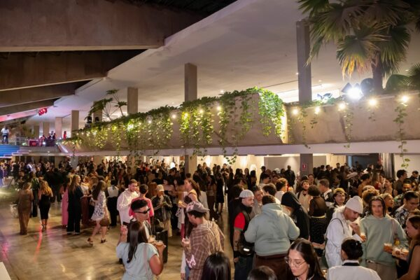 Público celebrou a moda no Teatro Nacional Claudio Santoro