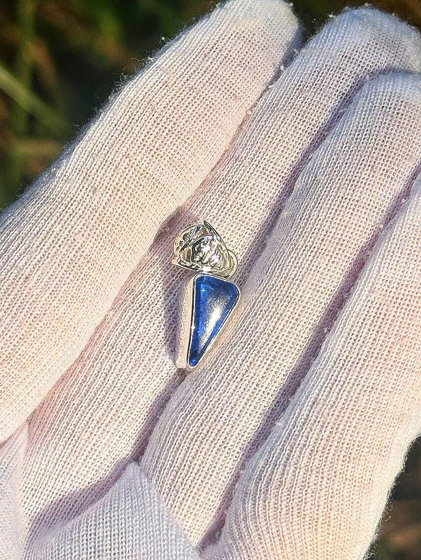 Thumbnail: S 168 - Siberian Blue Simple Pendant