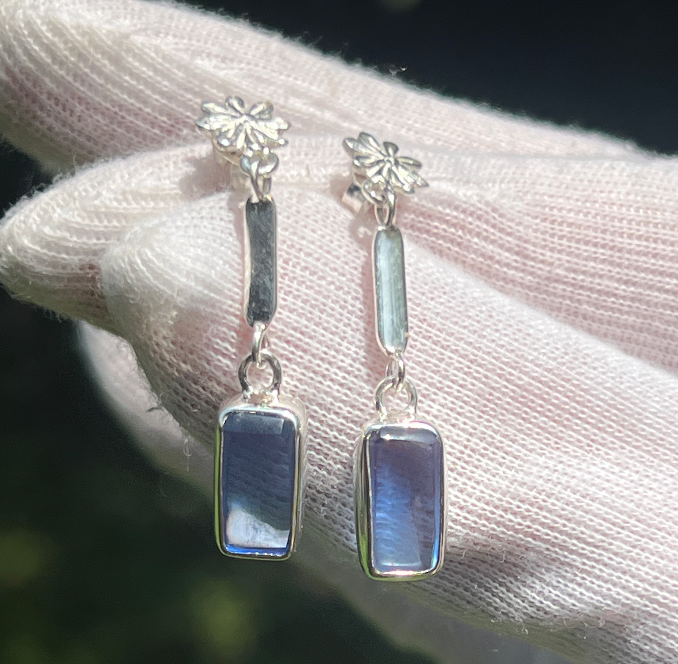 EAR 32 - Siberian Blue Simple Earrings