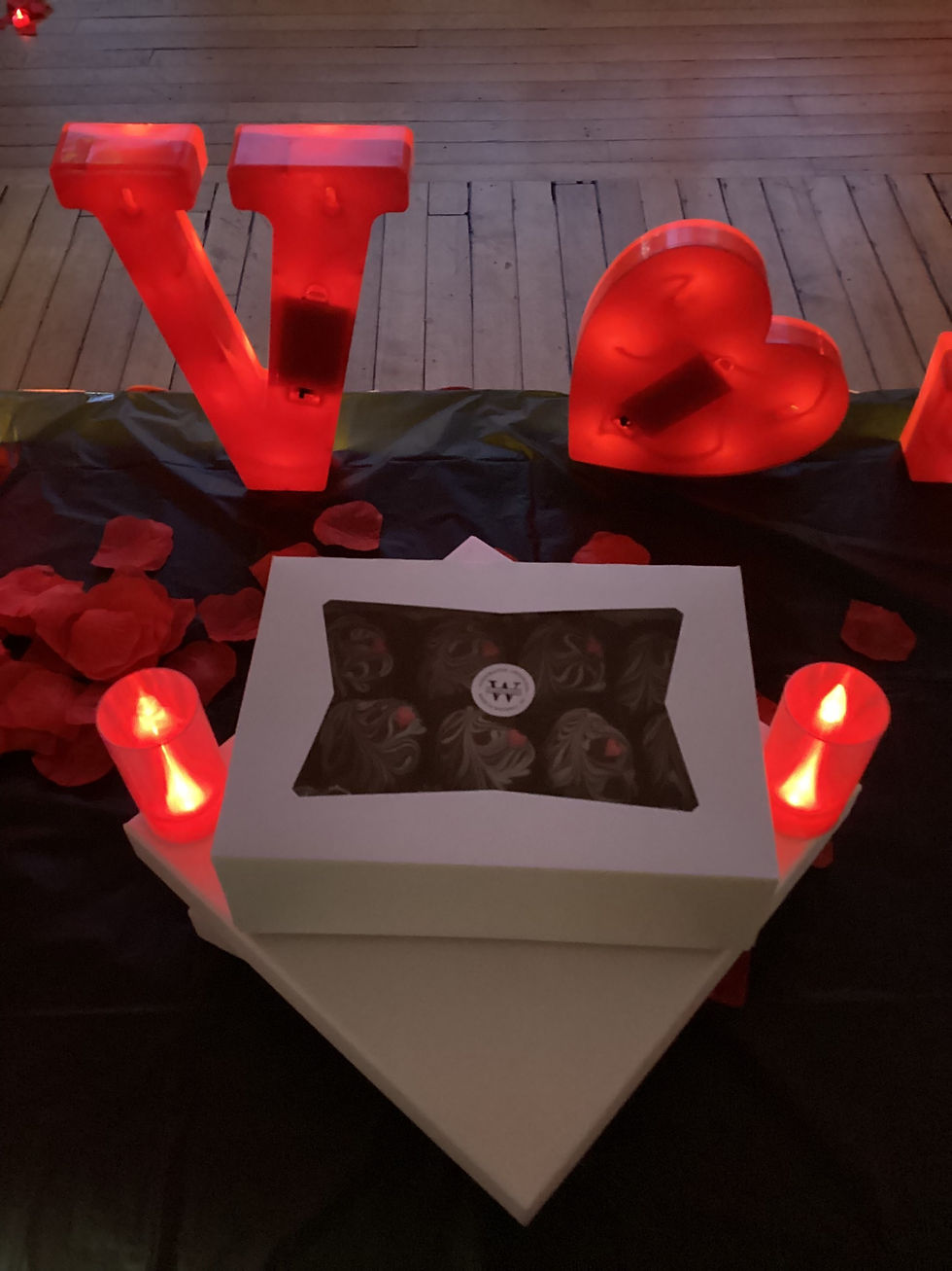 Luxury Paint N Sip -Canvas