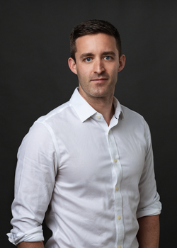 man studio headshot Aberdeen