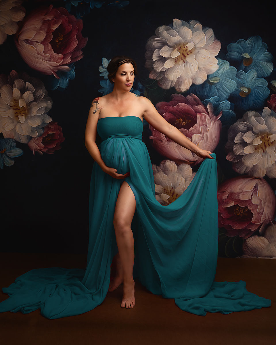 makana photography, maternity tulle gown, Southern Pines and Pinehurst Photographer, photo studio