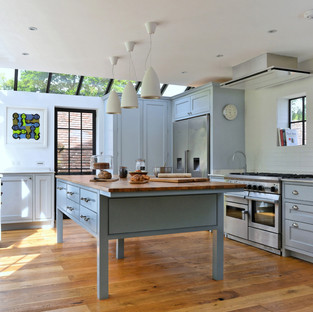 Milton Kitchen, Surrey, UK