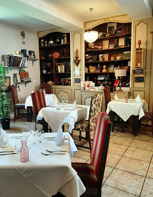 bibliothèque.jpg