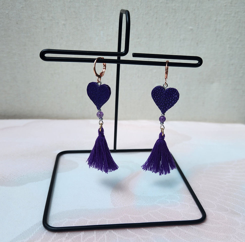 サムネイル： Earrings "Stingray Hearts"- ピアス「エイ・ハート」