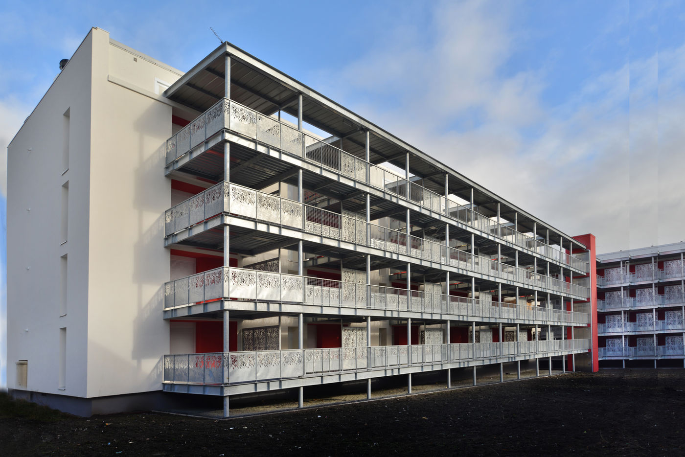 Application de peinture pour un logement — réalisation AUVERGNE BÂTIMENT 4