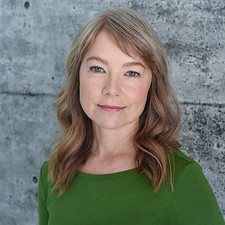 Cora Kennedy Headshot.jpg