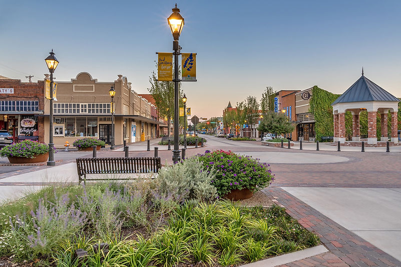 Family Fun Ennis Main Street Texas