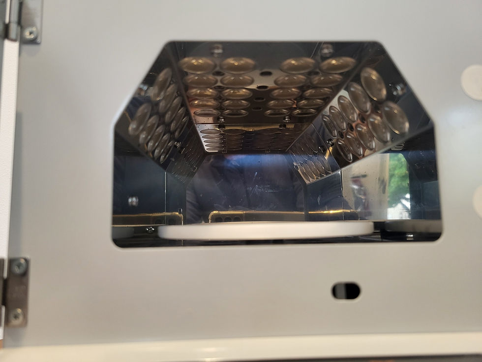 Miniature : Photopolymérisateur YANAKIN Led Cure Master