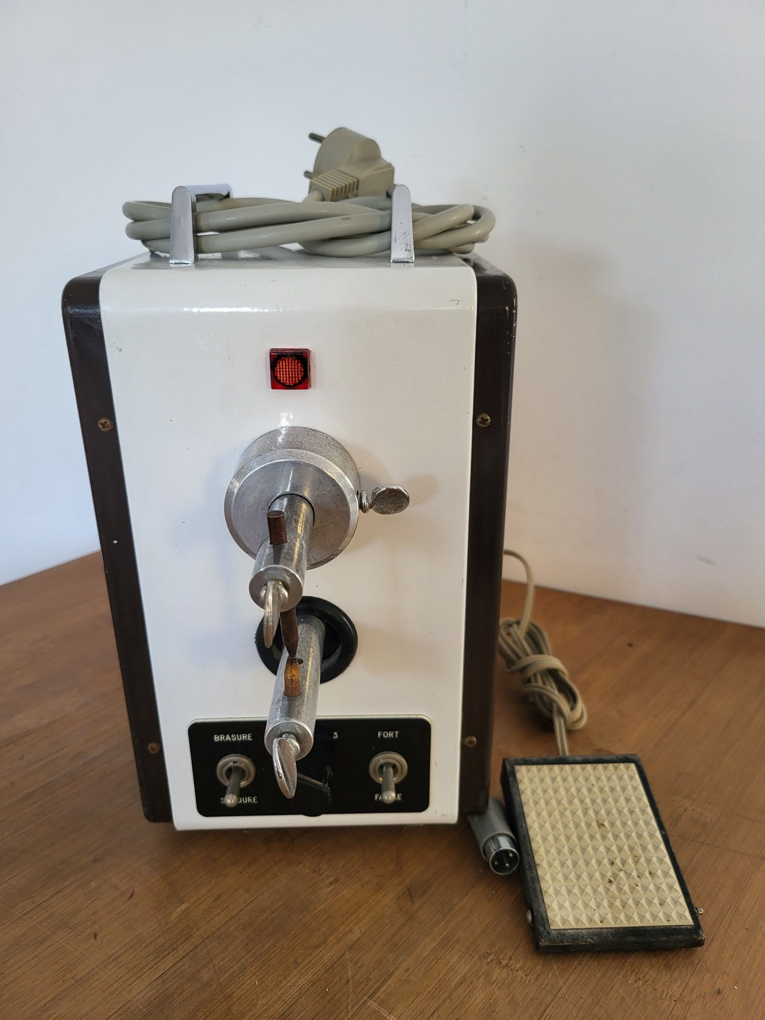 Soudeuse électrique par point