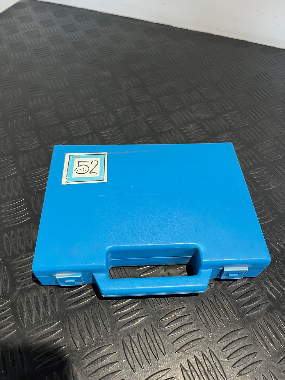 Miniature : Kit attachements ASC 52 (malette avec outils et fournitures)