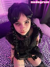 xxvioletaddamsxx nude