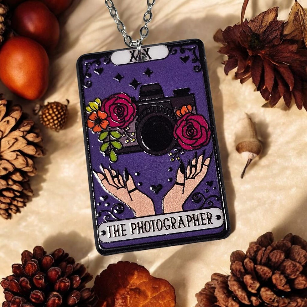 Thumbnail: The Photographer Tarot