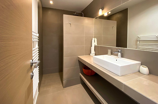 Ch 2 salle de bain ok.jpg