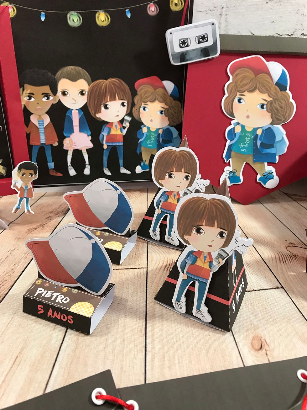 Miniatura: Kit É só um bolinho Stranger Things