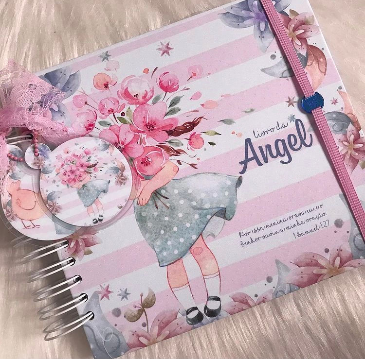 Livro da adoção - Bonecas III