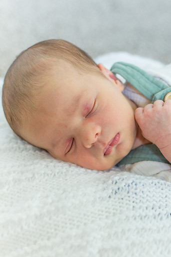 Newborn baby photo session
