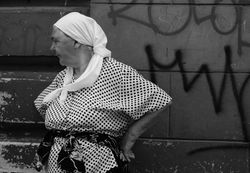 Pese_a_su_pose_modesta._Ella_podría_haber_sido_la_Miss_Sarajevo,_a_la_que_U2_dedicó_una_canción_en_1