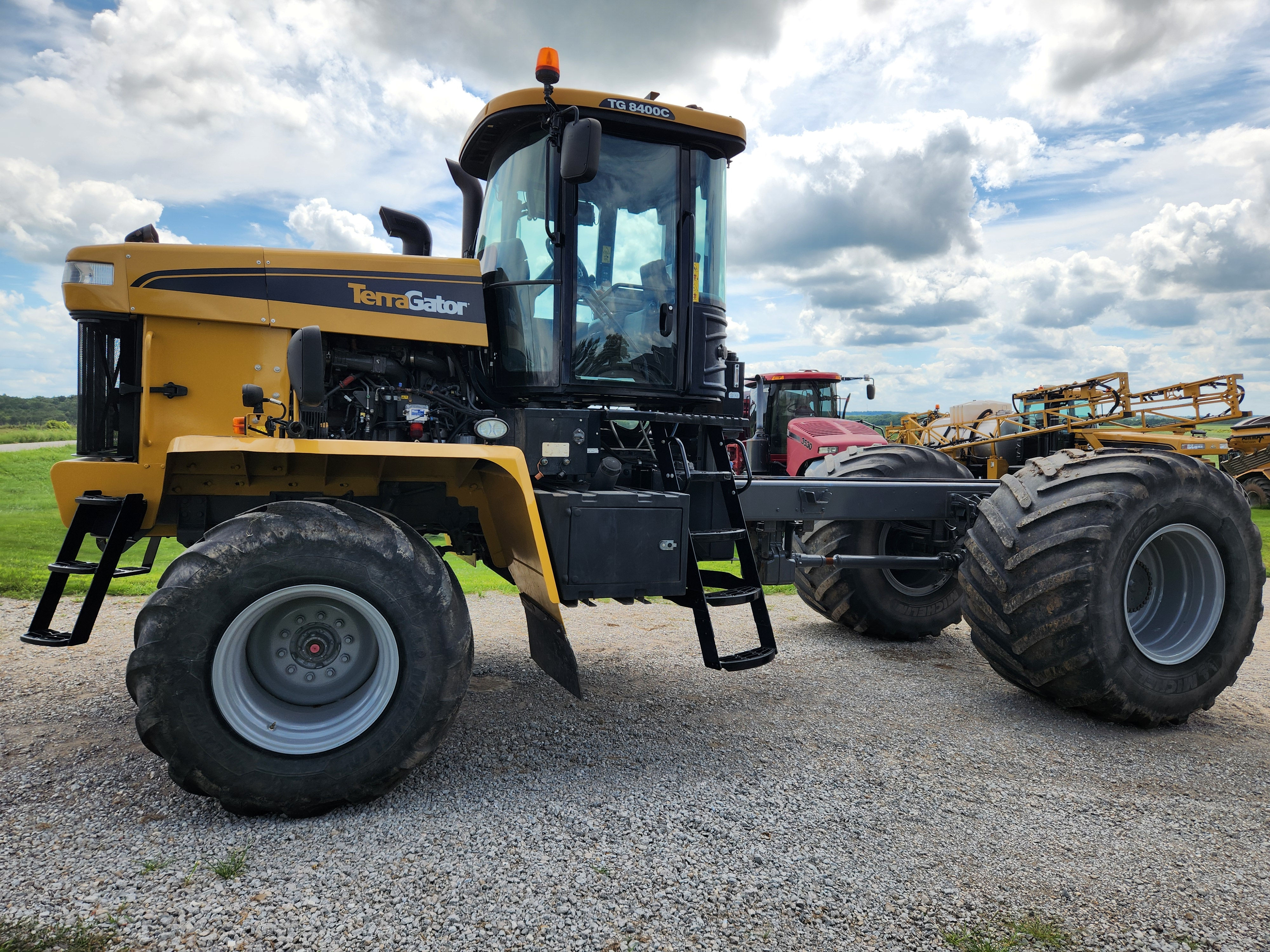 2019 8400C Terragator Chassis