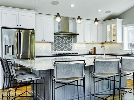 7 Must-Have Kitchen Island Features