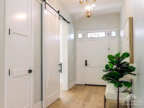 Make an Entrance: 5 Designer Tips for an Inviting Entryway