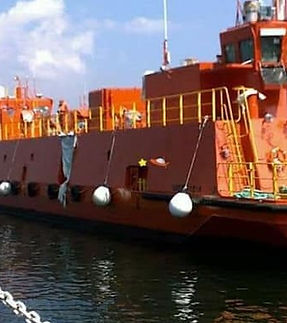 Shell Yangından Personel Kaçırma Gemisi.jpg