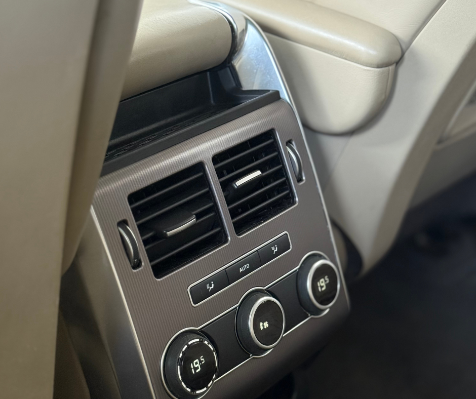 Miniatura: LAND ROVER RANGE ROVER SPORT HSE SDV6