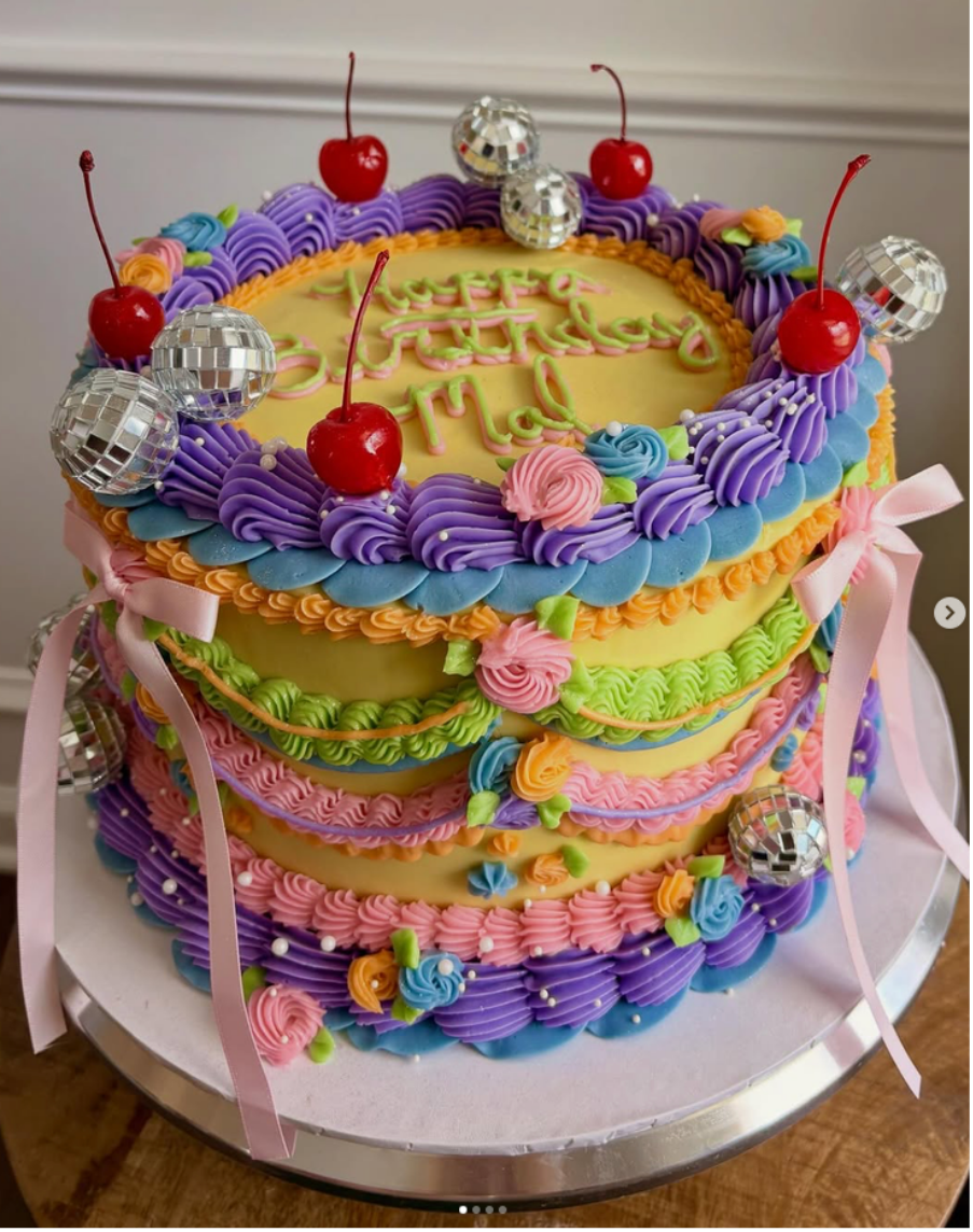 WEDDING COLORFUL CAKE.png