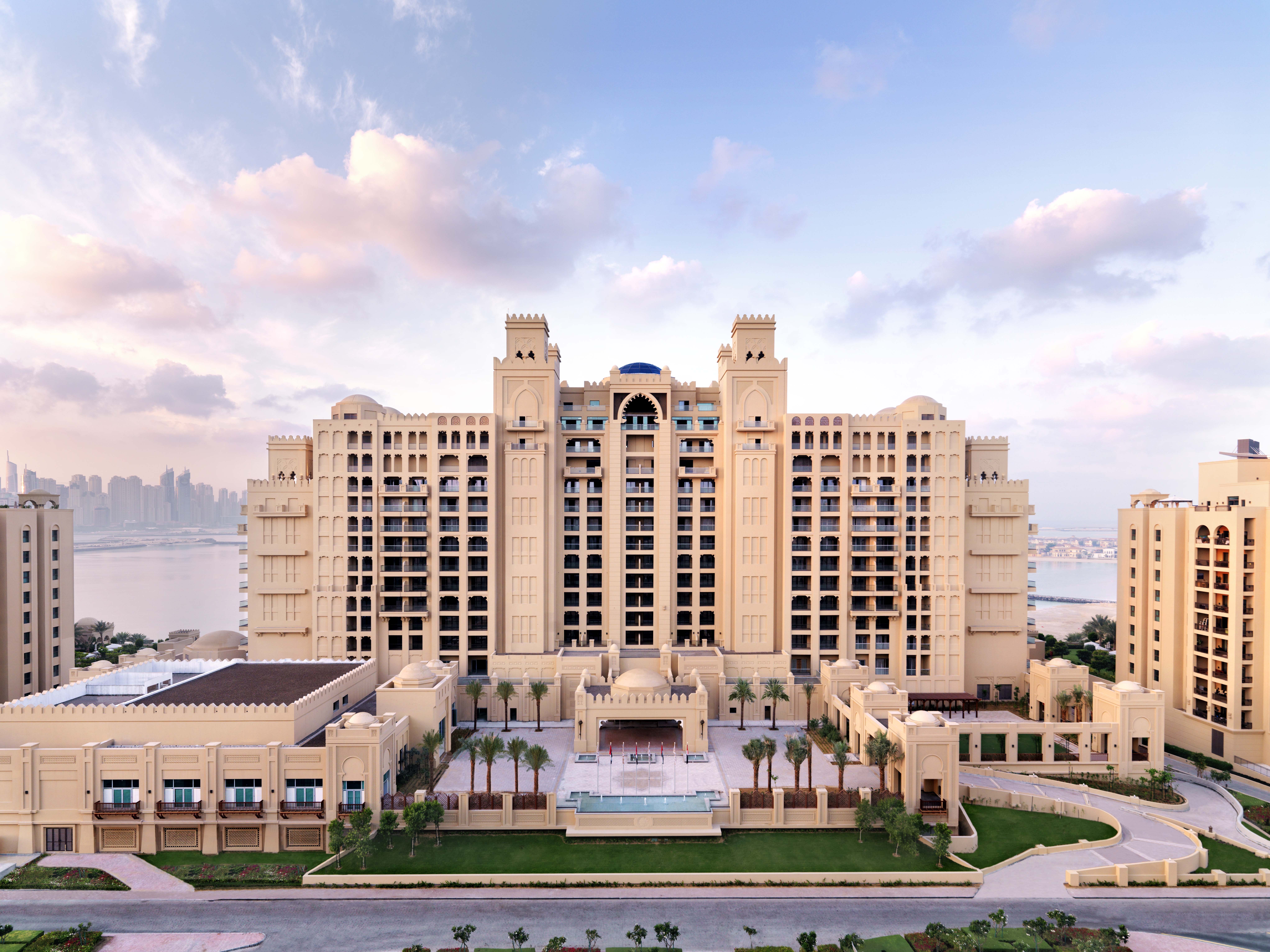 Fairmont on the Palm