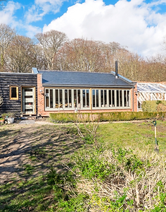 external view of northcourt garden room, isle of wight