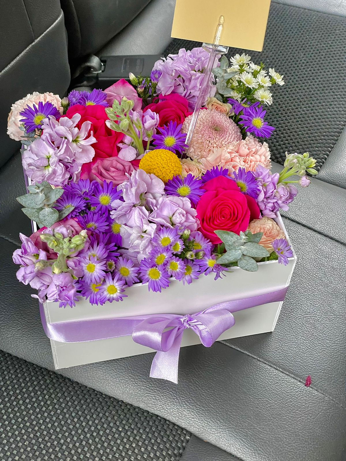 Caja en tonos morados