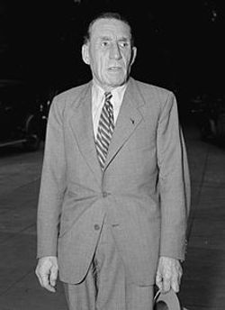 220px-Louis_Renault,_Washington,_1940