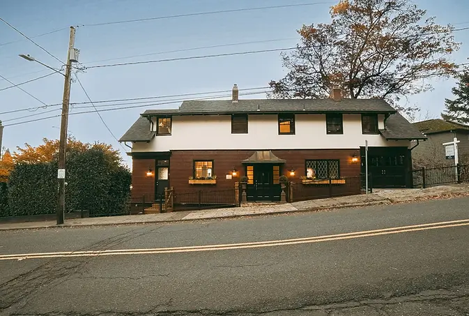 Exterior of the 2024 Street of Dreams “Vista” home, featuring modern architecture and exterior styling by Greylyn Wayne
