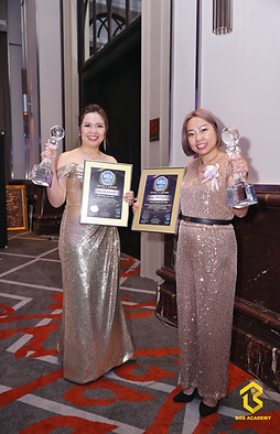 Bos Molly Awards