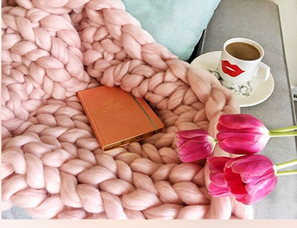 Arm Knit Chunky Blanket