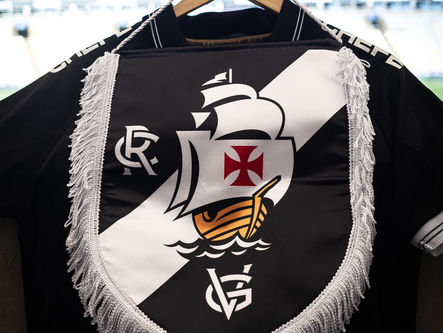Vasco supera Fluminense nos pênaltis e garante vaga na final da Copa do Brasil 2025