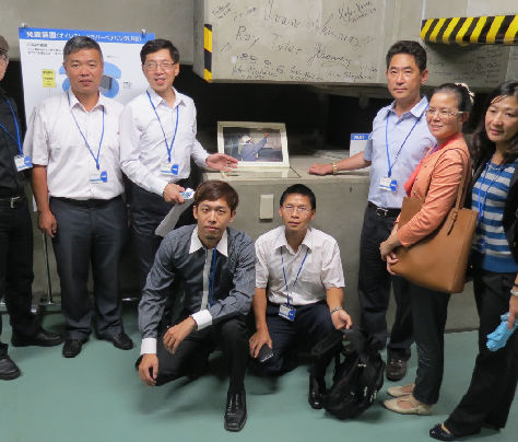 Tour of the Seismic Isolation Layer at OILES Fujisawa Headquarters