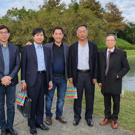 OILES President Visits Lee Shinn Group's Seismic Isolation Project