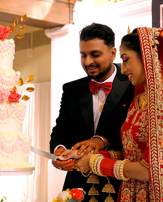 Cake Cut 20_edited_edited.jpg