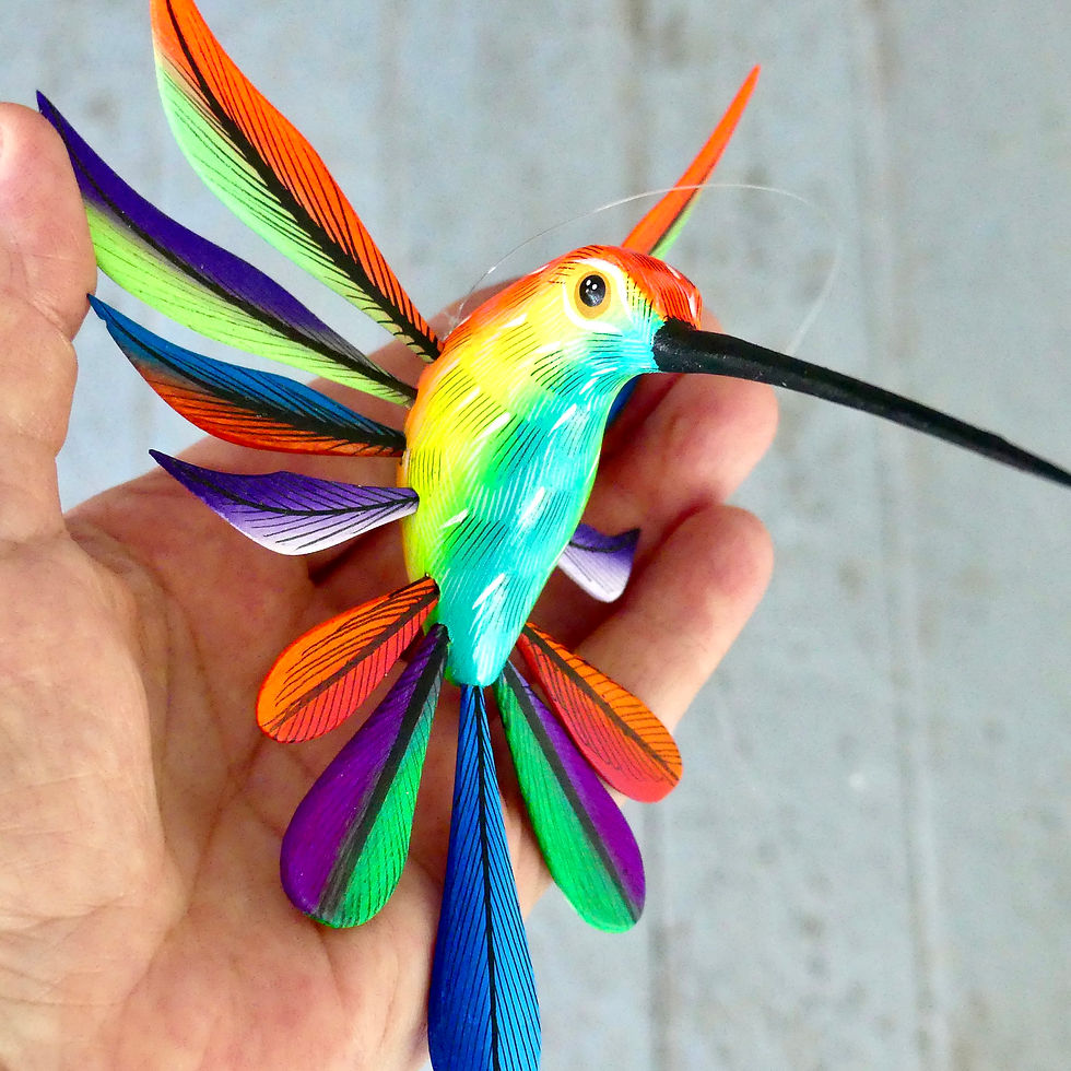 Thumbnail: Small Hummingbird Wood Carving Colibrí 391