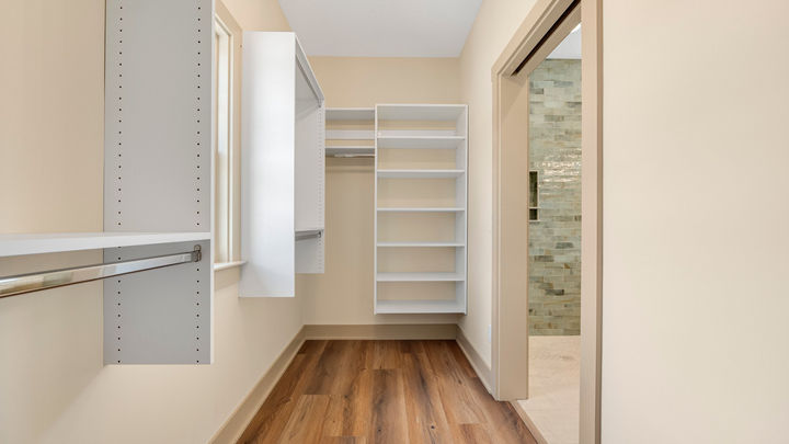 quality crafted homes - graystone villas - villas - graystone - custom villa - custom homebuilder - Fort Wayne - Fort Wayne Indiana - Fort Wayne home builder - walk-in closet - primary closet - master closet