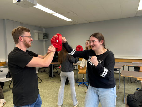 Selbstverteidigungsworkshop der Courage AG