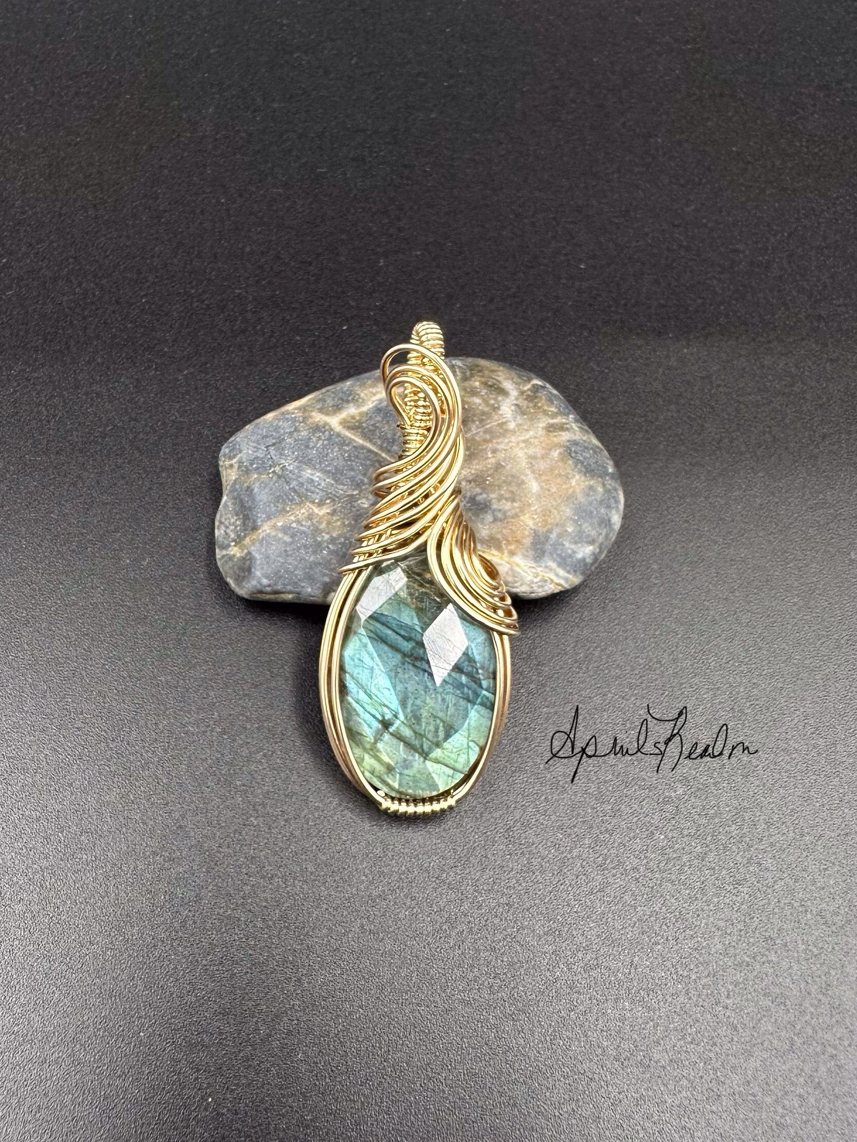 Labradorite Gold Filled pendant