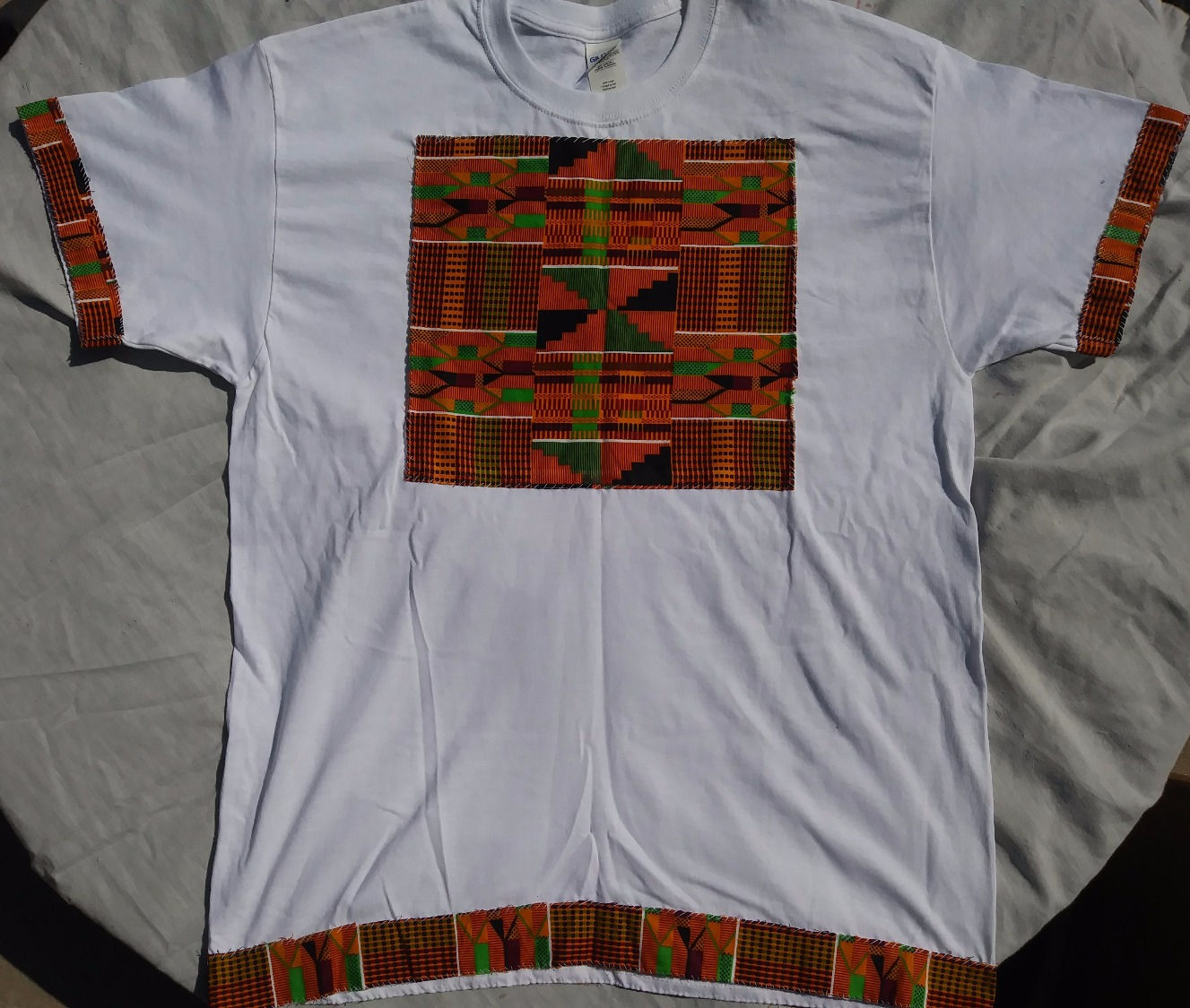 Kente square w/sleeves