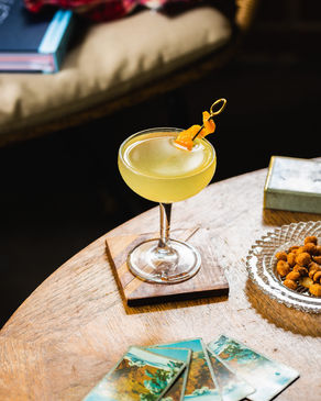 July Toast: Elegant Old Vermont Cocktail Experience