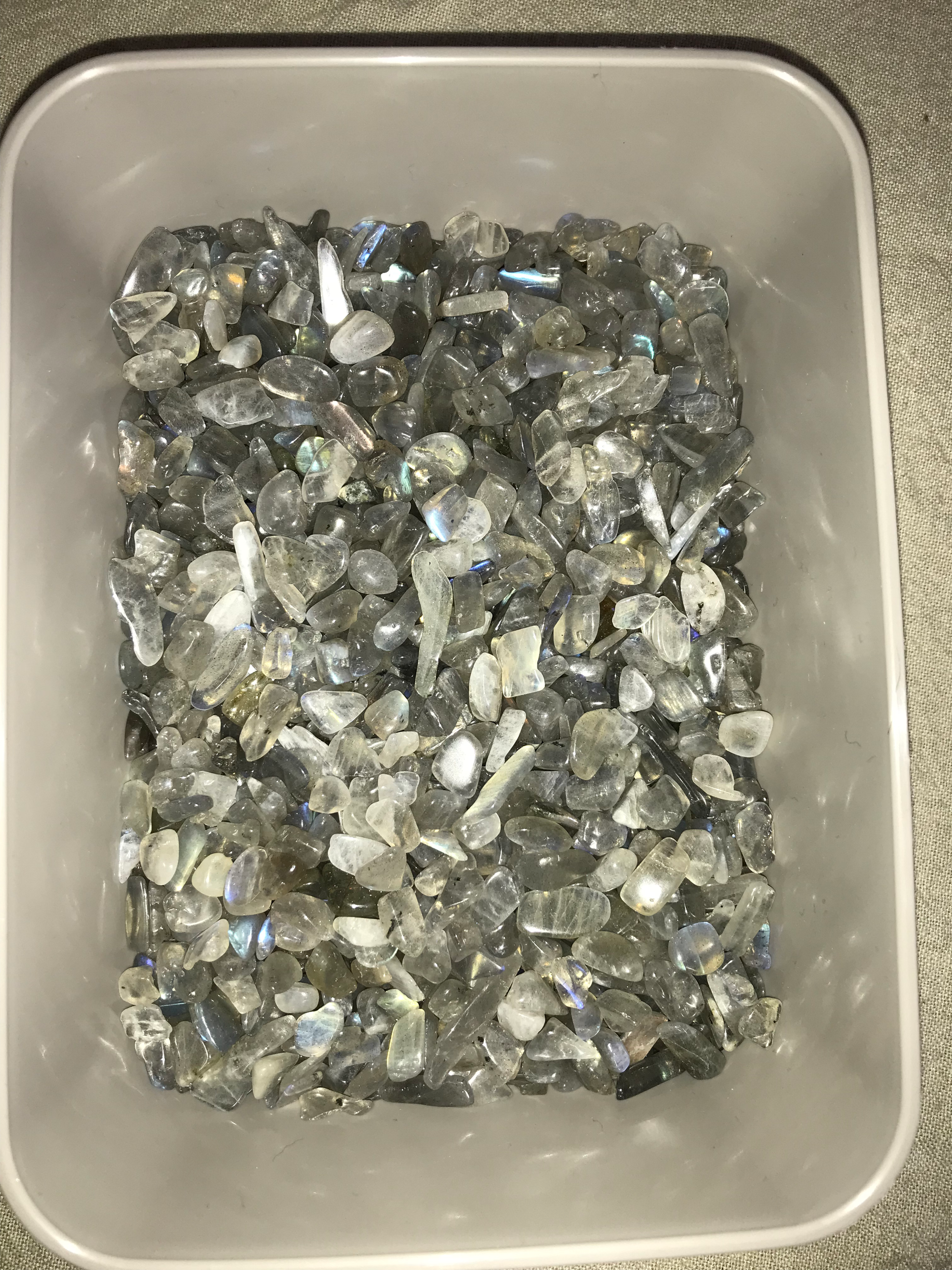 Labradorite Chips