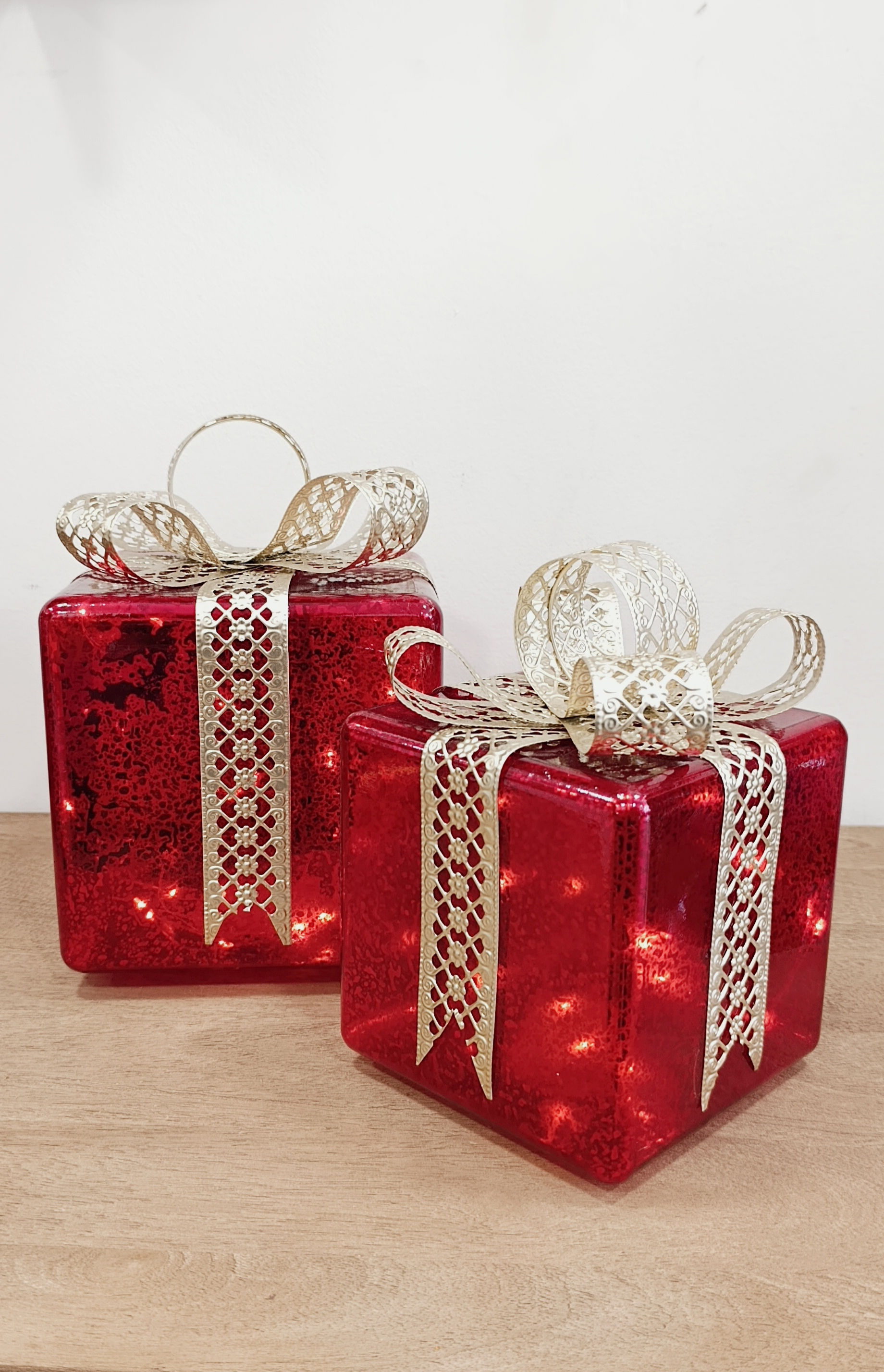 Pacco regalo luminoso rosso 