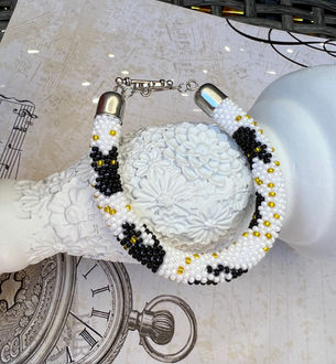 Armband_aus_Perlen_annasperlen_0502_edited.jpg
